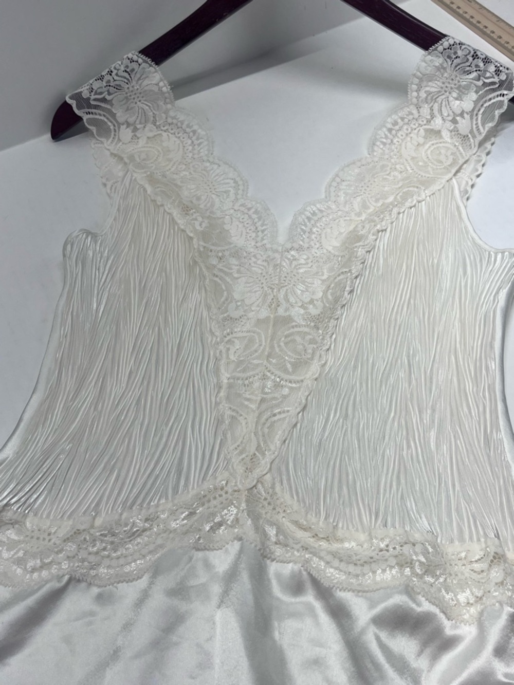 Vintage Ivory Lace-Trim Satin Chemise Slip Nightgown Lingerie Sz 12UK 8US - Picture 4 of 10